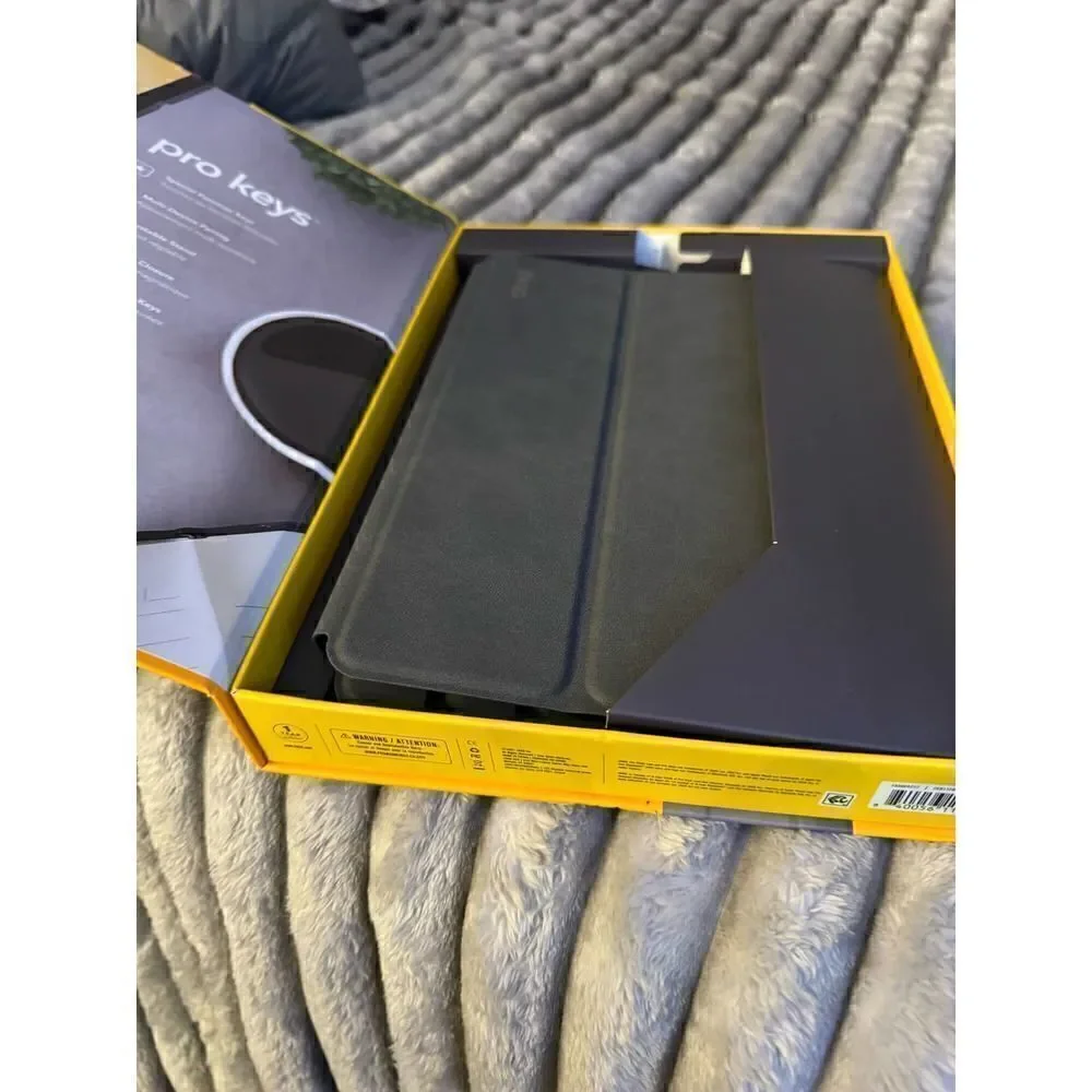 Zagg pro keys keyboard tablet case/stand apple ipad pro